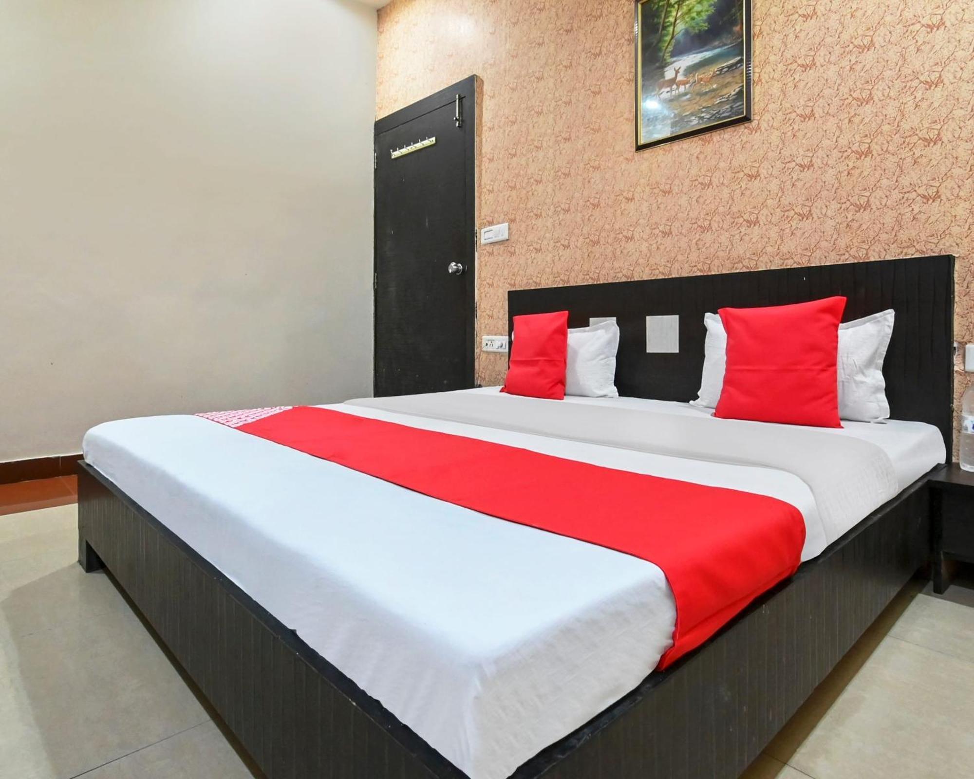Hotel O Co Hotel Hisār Esterno foto