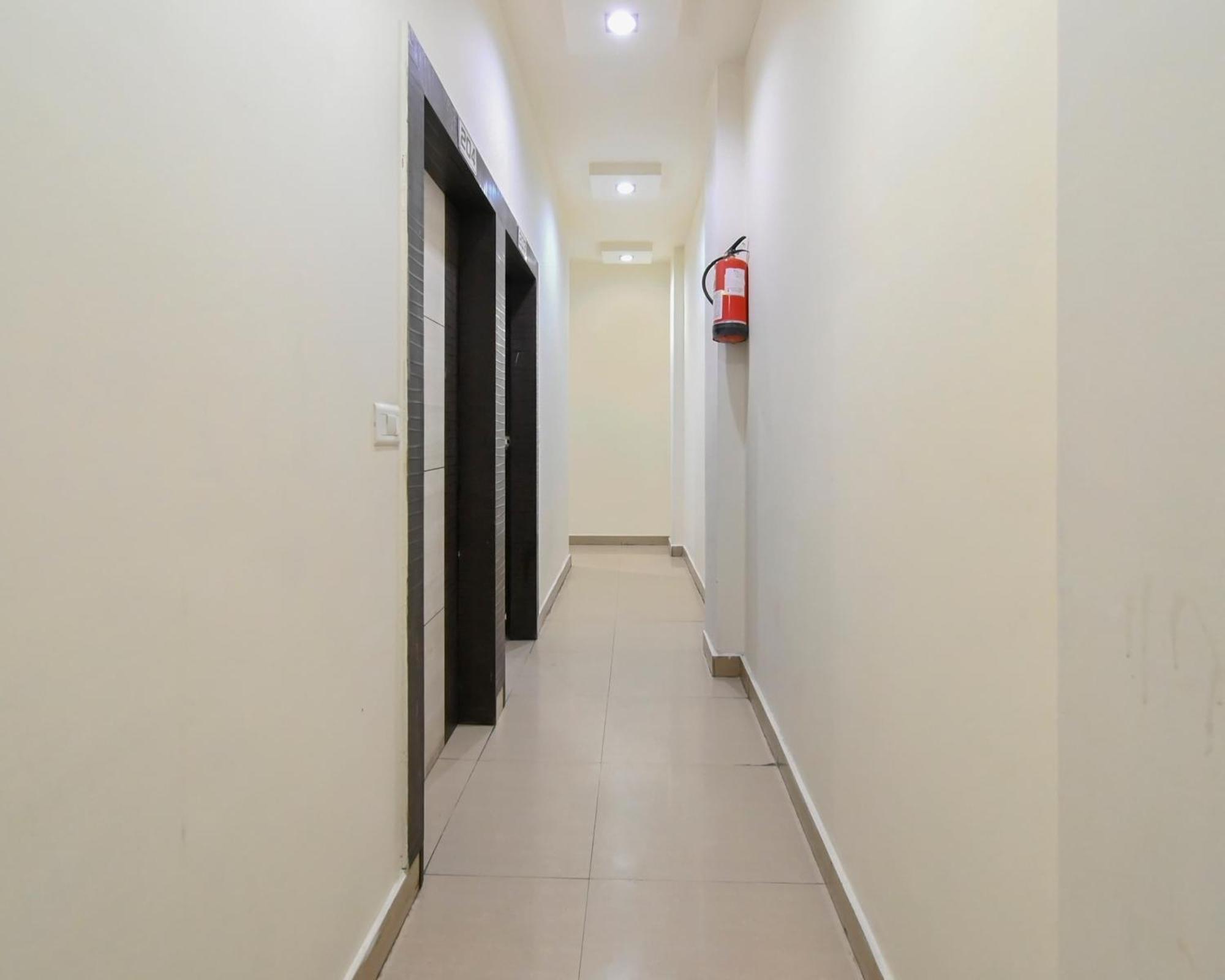 Hotel O Co Hotel Hisār Esterno foto